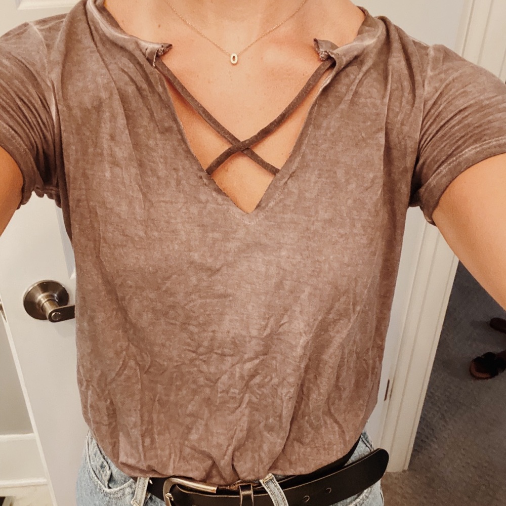 American Eagle Crisscross Tee